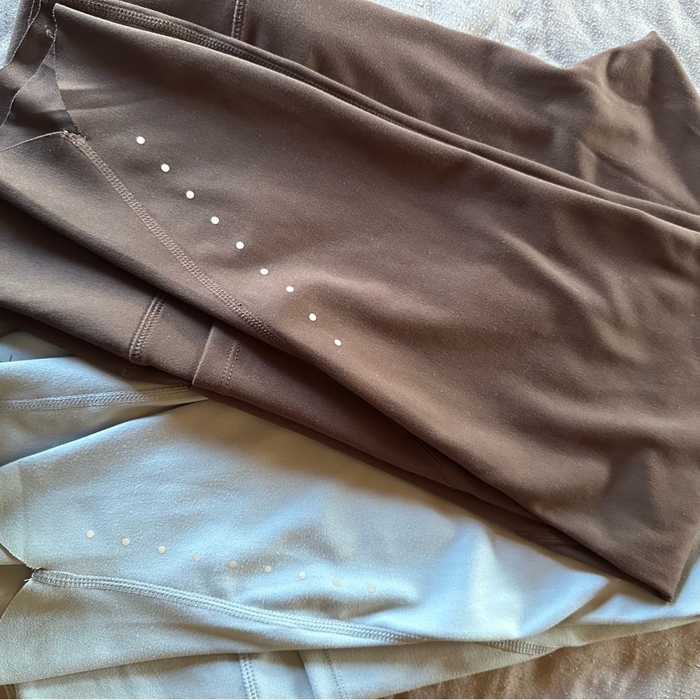 2 Pair Danskin Maroon and Light Blue Leggings - Duo Pack